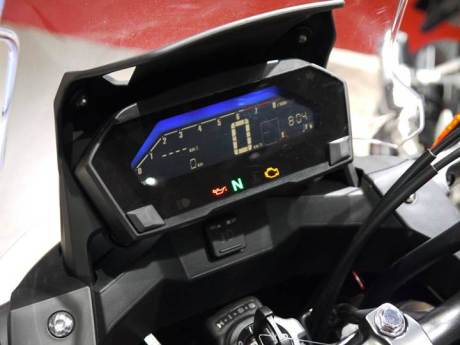 Ini dia Honda NC750X 2016, Siap berpetualang dengan bagasi lebih luas 07 pertamax7.com