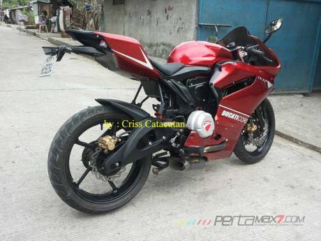 Modifikasi Yamaha SZ-R jadi Ala Ducati Panigale asal Filipina ini Unik 02 Pertamax7.com