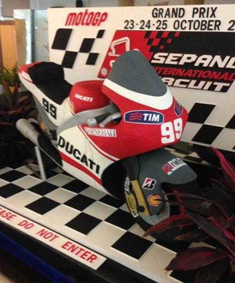 Motor Ducati GP.15 Bernomer Start Lorenzo 99 nongol di Malaysia pertamax7.com