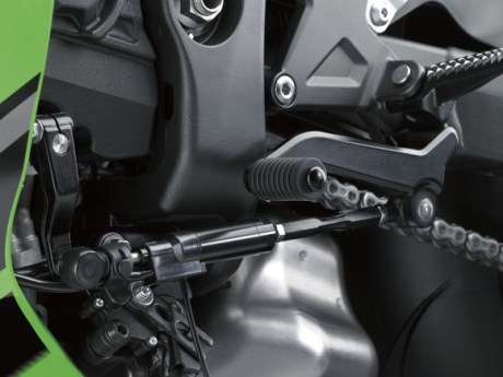 New Kawasaki ZX-10R 2016 16_ZX1000RS_G_25 Pertamax7.com