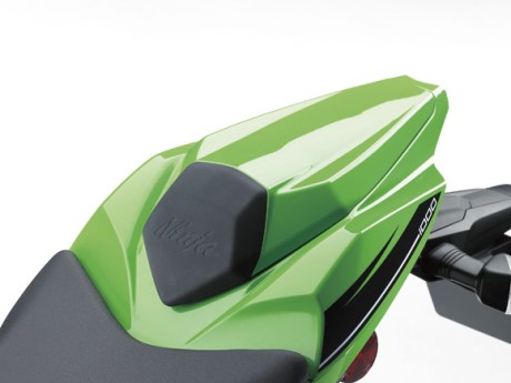 New Kawasaki ZX-10R 2016 16_ZX1000RS_G_39 Pertamax7.com