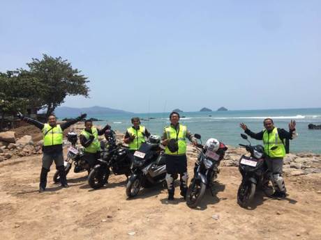 Pengurus YRFI Pusat bersama Asisten GM Marketing PT YIMM Mohammad Masykur turing ke Lampung dengan Yamaha 150 Series (1)