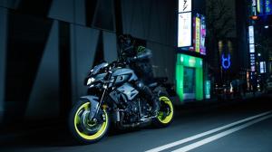 2016 New Yamaha MT-10 2016-Yamaha-MT-10-EU-Night-Fluo-Action-009 Pertamax7.com