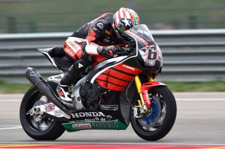 Aksi Pertama Nicky Hayden geber Honda CBR1000RR di WSBK 07 Pertamax7.com