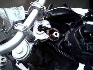 Bule Ini Keluhkan Motor BMW yang Protol Kualitas CHING-LING 04&nbsp;pertamax7.com