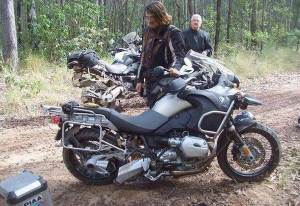 Bule Ini Keluhkan Motor BMW yang Protol Kualitas CHING-LING 16&nbsp;pertamax7.com