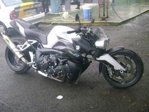 Bule Ini Keluhkan Motor BMW yang Protol Kualitas CHING-LING 17&nbsp;pertamax7.com