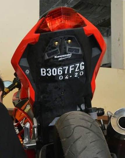 Info Kehilangan Kawasaki Ninja 250FI merah B 3067 FZG01 pertamax7.com