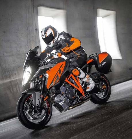 Ini dia KTM Super Duke GT, seakan Pakai Paruh Panjang Siap berpetualang 01 Pertamax7.com