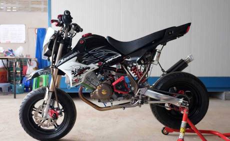 Modifikasi Kawasaki KSR 110 pakai Mesin Honda CBR150R Karbu ini Imut tapi sadis 02 Pertamax7.com