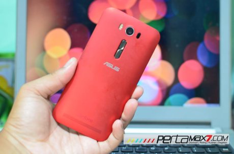 Unboxing Asus Zenfone 2 Laser enak di genggam desain menawan 05 Pertamax7.com