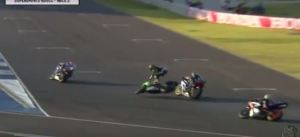 Detik detik yudhistira terjatuh di race 2 final asia road racing championship 2015 kelas supersport 600 cc 01&nbsp;Pertamax7.com