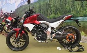 Kala Honda SFA 150 Concept Di Pamerkan Di Hongkong Pakai Spakbor Dan Spion Di Ruang Terbuka Nampak Keren 08&nbsp;Pertamax7.com