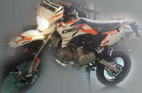 Kenalan Dengan Viar Cross X 150 SF, Trail Baru Mesin Tidur Speedometer Full Digital Mulai Rp.15,5 Jutaan 03 Pertamax7.com