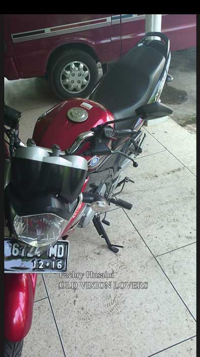 Modifikasi Simple Yamaha Old Vixion Modal Rp.78 Rebu Pakai Handgrip Dan Spion New Vixion, Cakep Dan Fungsional 03 Pertamax7.com
