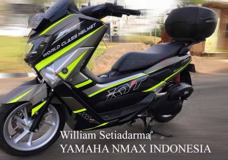 Modifikasi Yamaha NMAX Striping KYT Helmet ini ciamik  03 Pertamax7.com