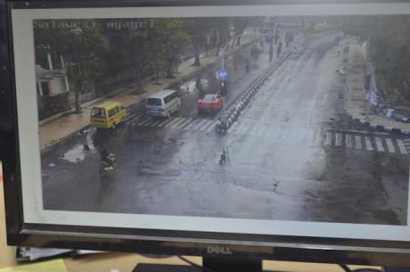 rekaman cctv Kronologi Ferrari dalam Kecelakaan Lamborgini Maut STMJ Surabaya pertamax7.com