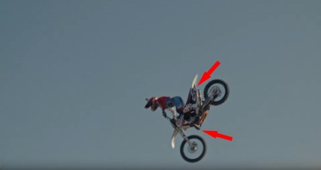 Video Backflip Marquez pakai Trail ternyata Palsu, Tipuan April Mop di 28 Desember 2015 05 Pertamax7.com