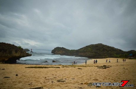 Young Motor Wonogiri ajak Touring Sport Yamaha 2015 ke Pantai Srau Pacitan meriah euy pertamax7.com_-12