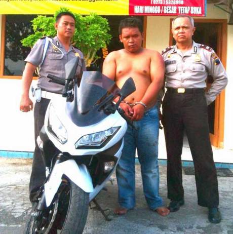 Berpura-Pura Sebagai Calon Pembeli, Curanmor Lintas Provinsi Bawa Lari Kawasaki Ninja 250FI Digagalkan Mahasiswa Pakai Honda Beat Di Wonogiri 01 Pertamax7.com