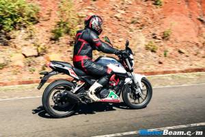 Kenalan dengan Benelli TNT 25 di India, Mesin 1 Cylinder Suaranya tak merdu lagi 02&nbsp;Pertamax7.com