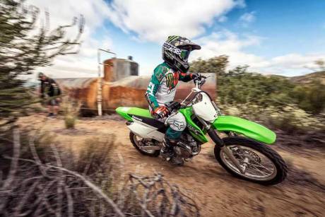 Kenalan Dengan Kawasaki KLX 140, Motor Khusus Offroad Seharga Rp.43 jutaan Mirip KLX 150 16 Pertamax7.com