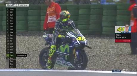 rossi crash motogp assen 2016