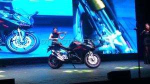61570-ini-sosok-asli-cbr250rr-world-premiere-di-indonesia-2