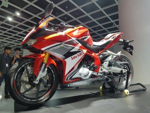 All New Honda CBR250RR Merah tampak kiri bawah&nbsp;Pertamax7.com