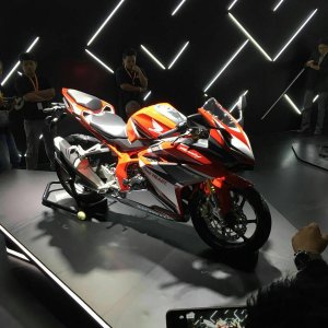 samping kanan All New Honda CBR250RR Merah 6&nbsp;Pertamax7.com
